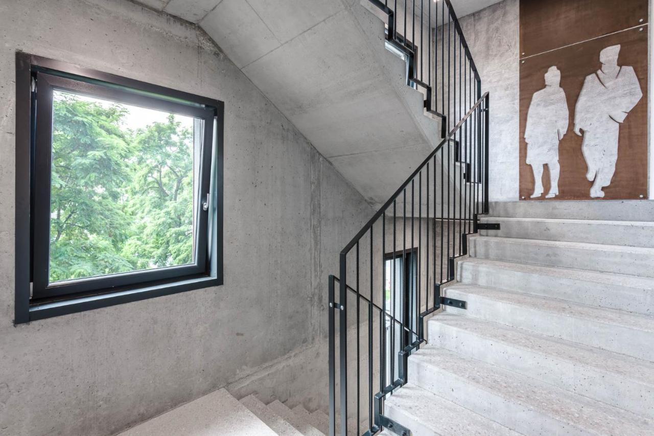 Chill Apartments Praga Residence 华沙 外观 照片